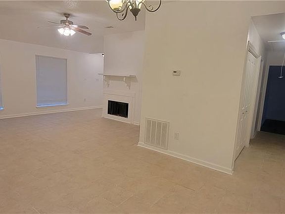 4th image of 2500-2504 Virginian Colony Ave