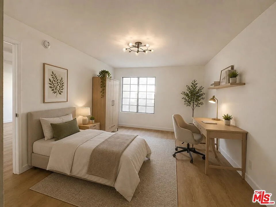 2 bed, 2.0 bath, 910 sqft, $4,000 — Photo 2