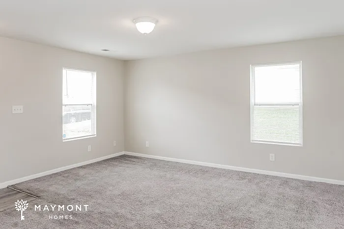 130 Dormont Dr NE — Photo 13