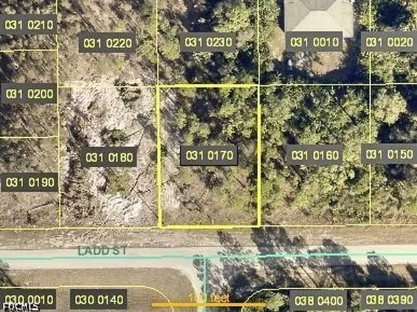 609/611 Ladd St, Lehigh Acres, FL 33974
