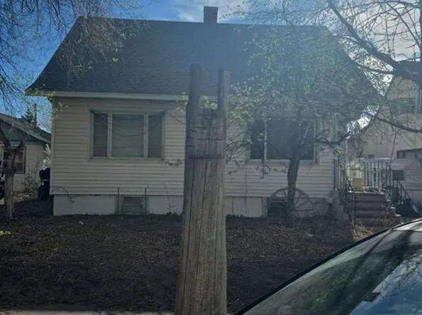 2109 W A St, Torrington, WY 82240