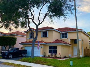 8300 SW 44th Ct, Davie, FL 33328