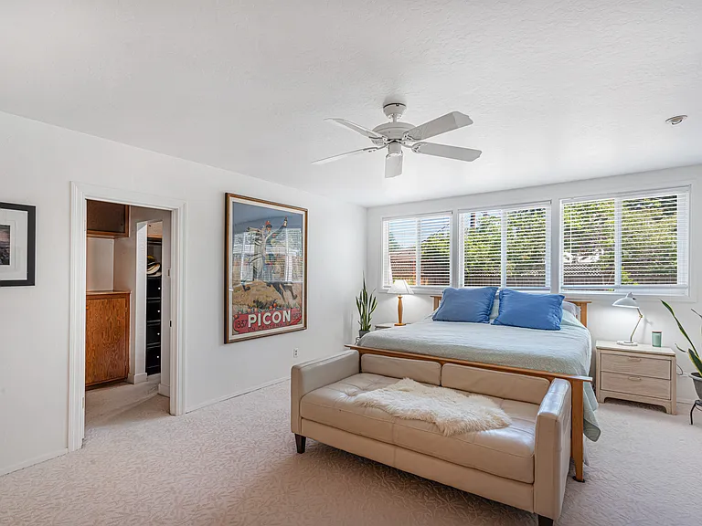 1208 McDonald Ave — Photo 17