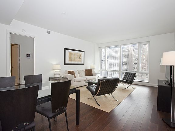 3rd image of 70 Little West St APT 25F