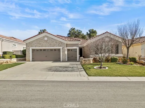 971 Gleneagles Rd, Beaumont, CA 92223