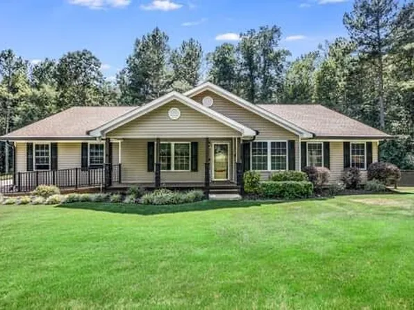 486 Reid Rd, Carrollton, GA 30117