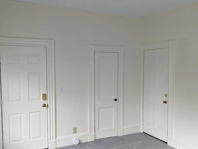 441 Pleasant St #2 — Photo 4