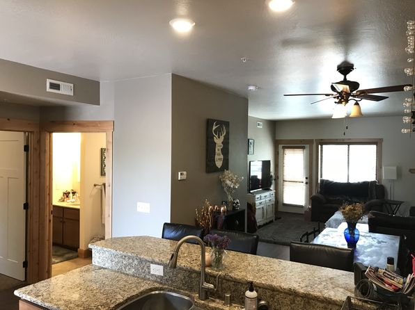 4015 S Russell St #305