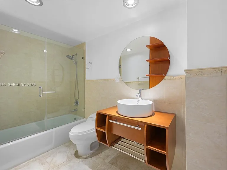 19380 Collins Ave #27 — Photo 13