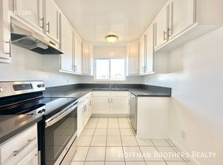 17348 Burbank Blvd APT 15, Encino, CA 91316