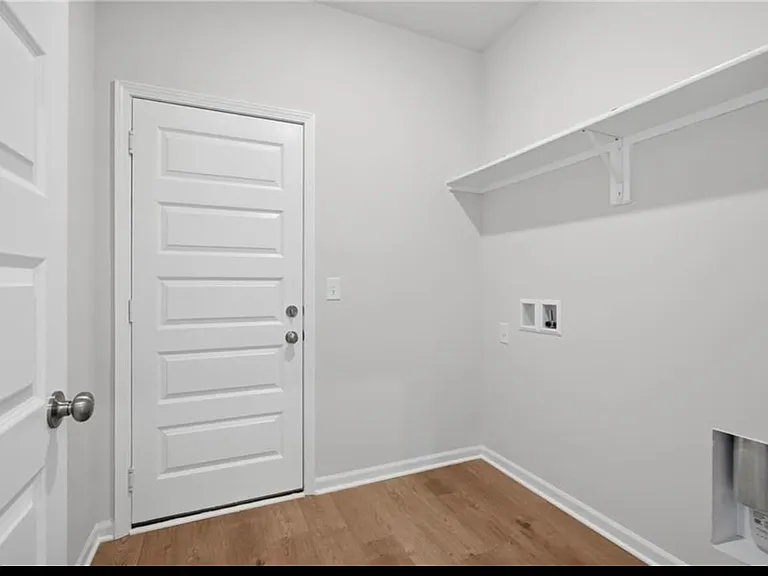 877 N Buckeye St — Photo 8