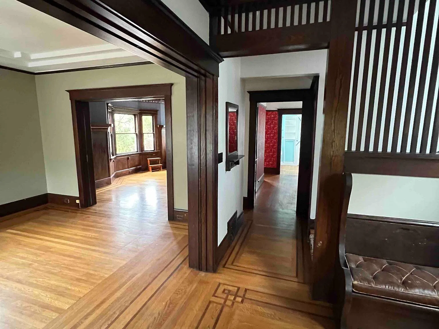 2729 Forest Ave — Photo 4