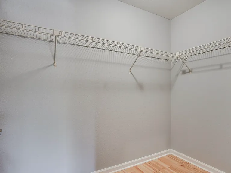 880 E Fremont Ave — Photo 15