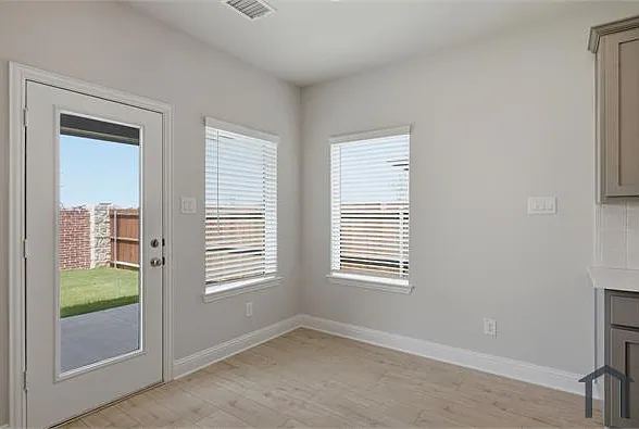 1224 Redcoat Dr — Photo 19