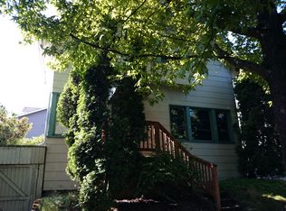 1717 E Thomas St, Seattle, WA 98112