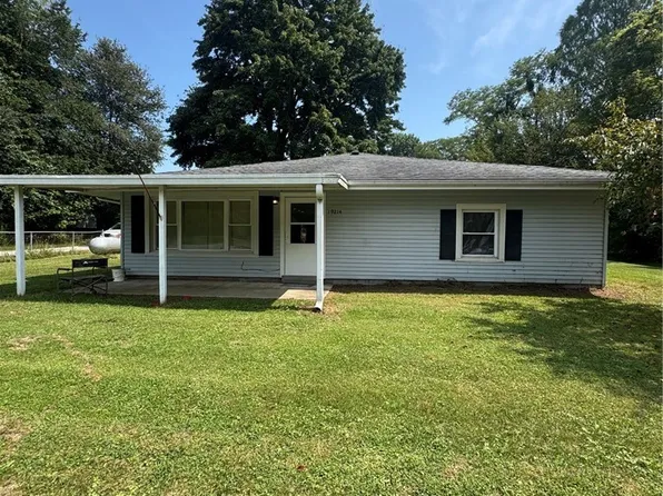 19214 Highway 62, Marysville, IN 47141