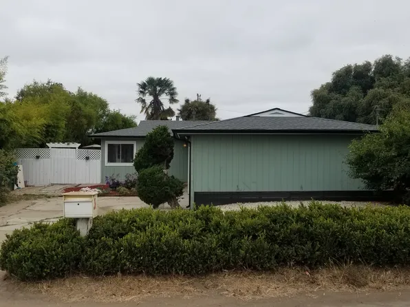 313 Lakeview Rd, Watsonville, CA 95076