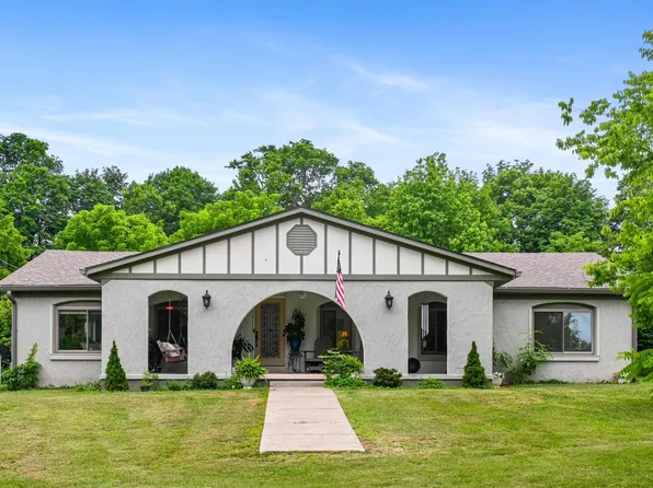 1205 Crenshaw Ln, Nicholasville, KY 40356