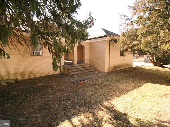 5th image of 6510 16th St NW