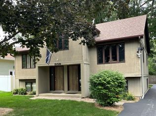 509 E Lake Ave, Round Lake Beach, IL 60073