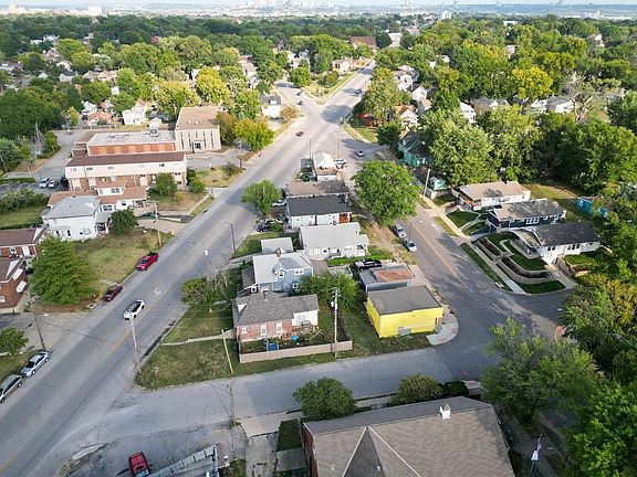 4th image of 2314-2316 Grandview Blvd