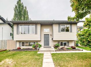 13 N Westglen Blvd, Blackfalds, AB T4M0K4