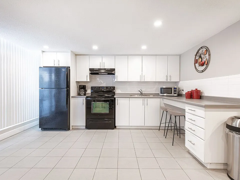 80 Mooregate Cres #50-66