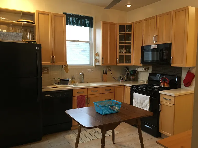 Kitchen - zoomed out view