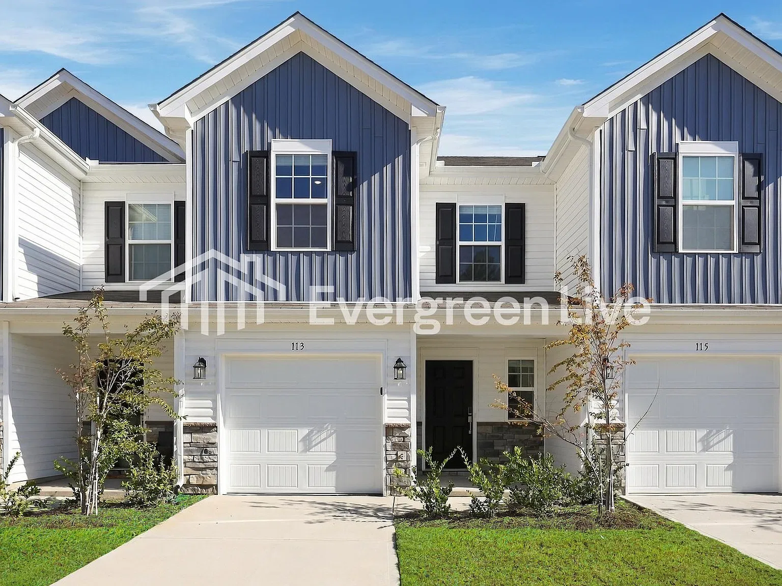 3 bed, 3.0 bath, 1423 sqft, $1,705 — Photo 1