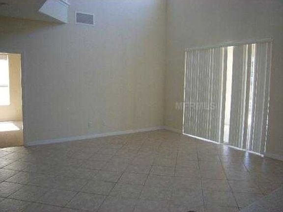 5th image of 8595 La Isla Dr