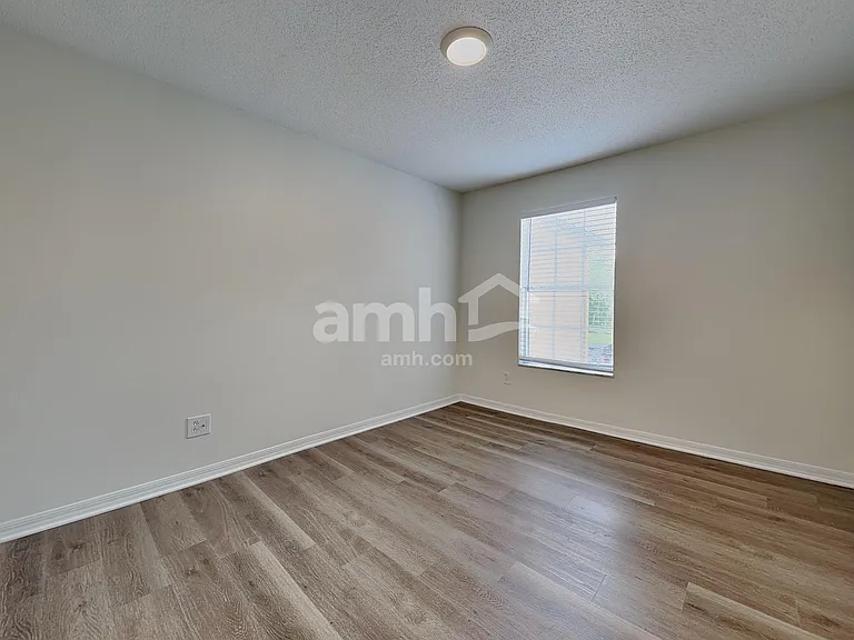 4615 Winding River Way — Photo 11