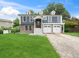 1731 Prime St, West Babylon, NY 11704