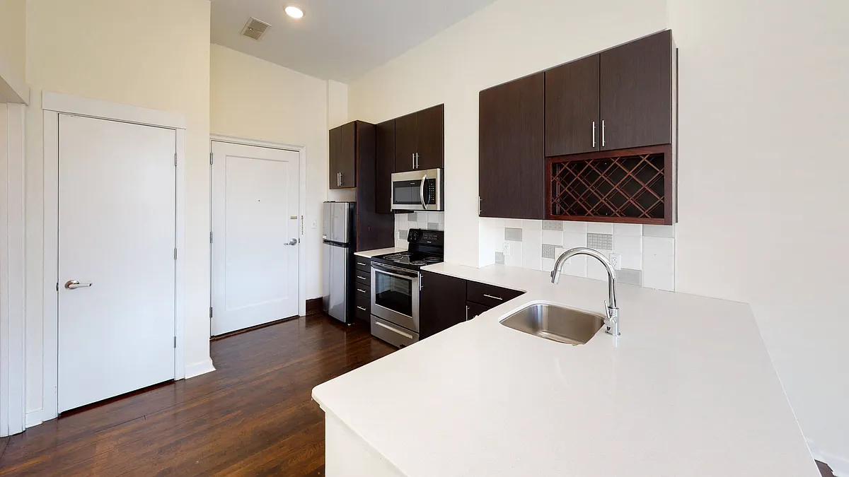 Floor plan 900 E McMillan St 206