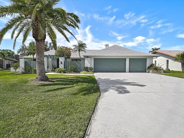 3842 Torrey Pines Way, Sarasota, FL 34238