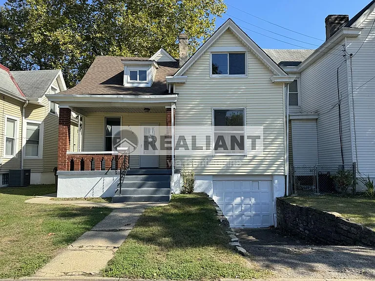 4516 Huntington Ave — Photo 2