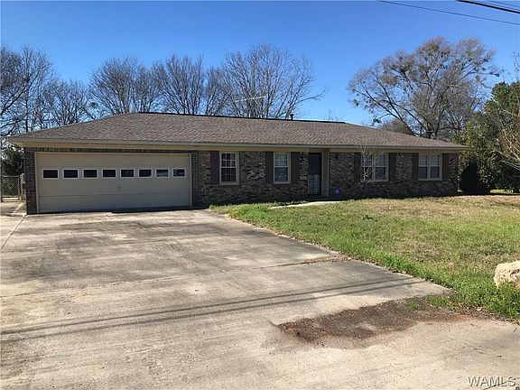 2nd image of 10010 Meadowood Dr
