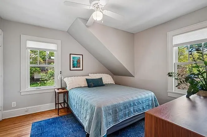 2955 Fillmore St NE — Photo 21