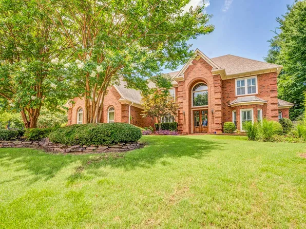 946 Broken Arrow Cv, Collierville, TN 38017