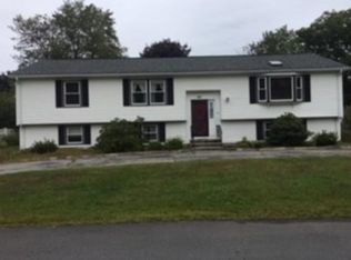 52 Venice Rd, Methuen, MA 01844