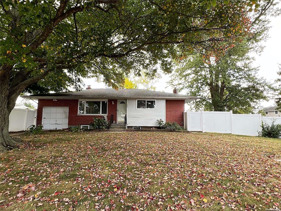 1st image of 240 Lake Avenue