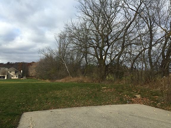 5th image of N72W23762 Craven Dr