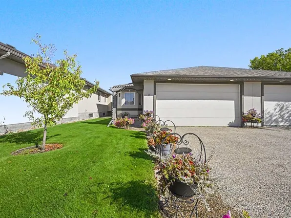 8910 W 122nd Ave #2, Grande Prairie, AB T8X 1P8