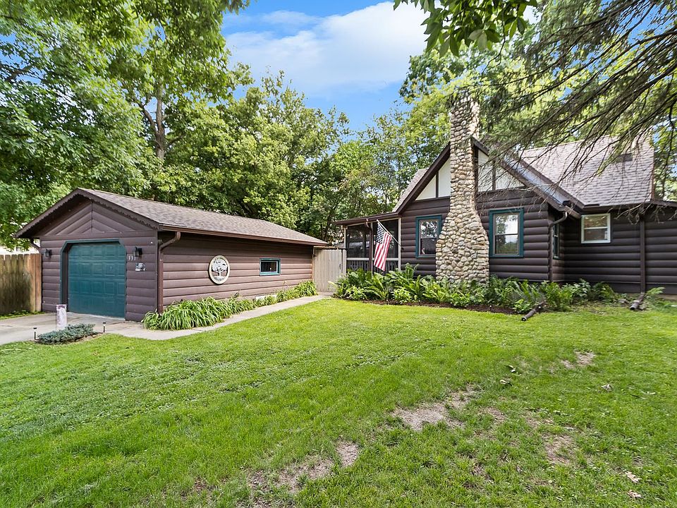 1st image of 331 Koshkonong Dr