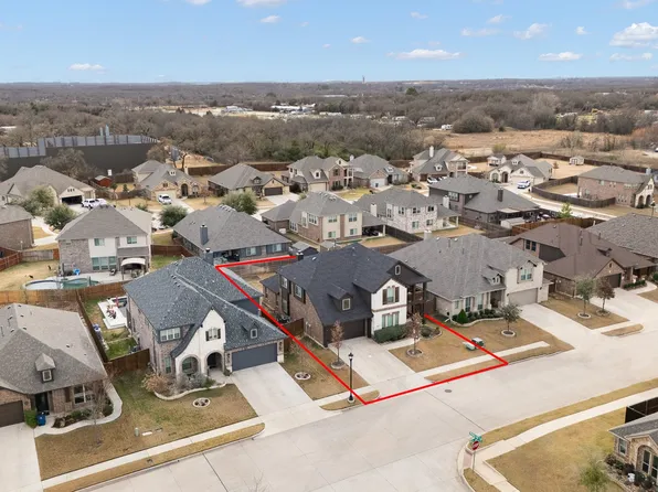 1112 Bear Oak Dr, Burleson, TX 76028