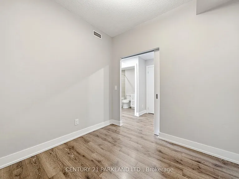 1638 Bloor St W #602 — Photo 10