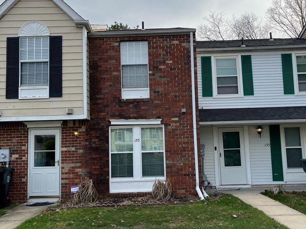 153 Villa Knoll Ct