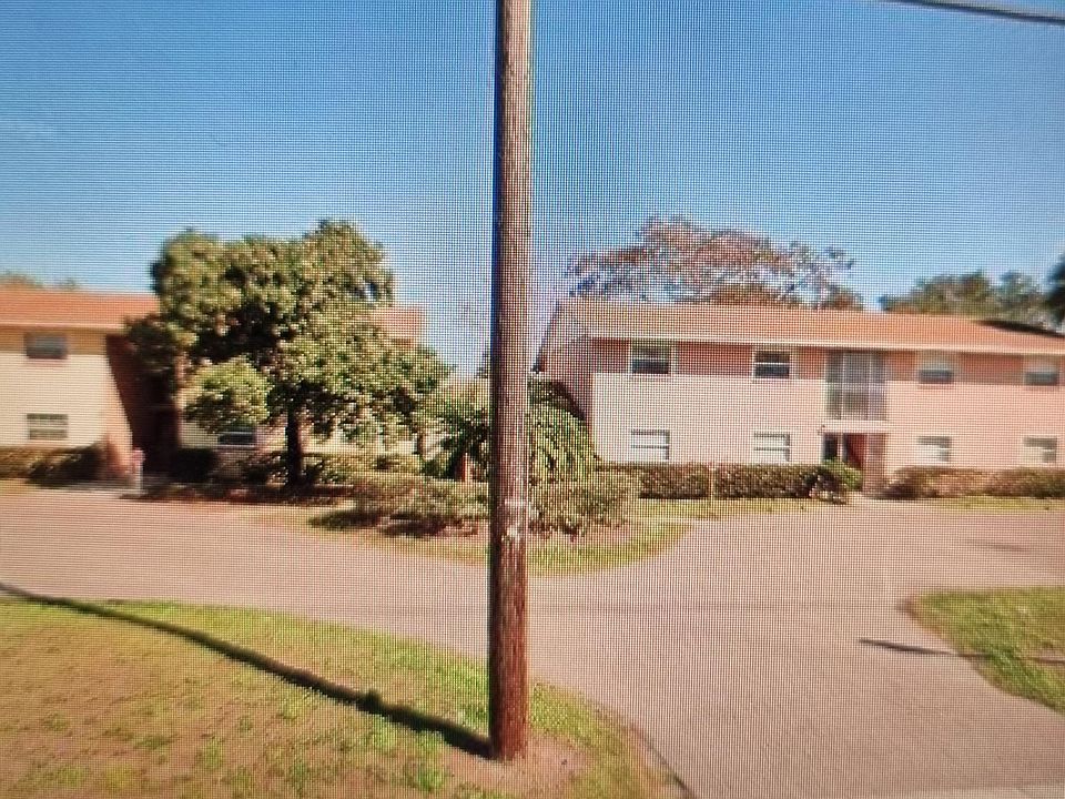 1st image of 5885 Dahlia Dr APT 110