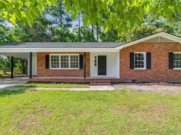403 Southwick Dr, Fayetteville, NC 28303