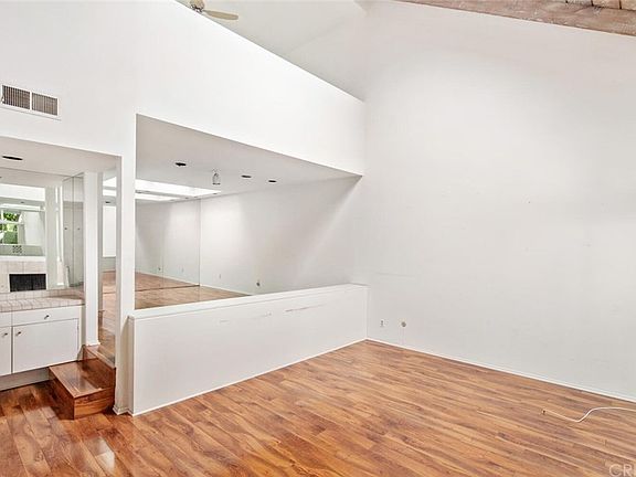 5th image of 4235 Colfax Ave Unit B