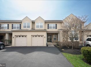 34 Arbor Cir, Colmar, PA 18915